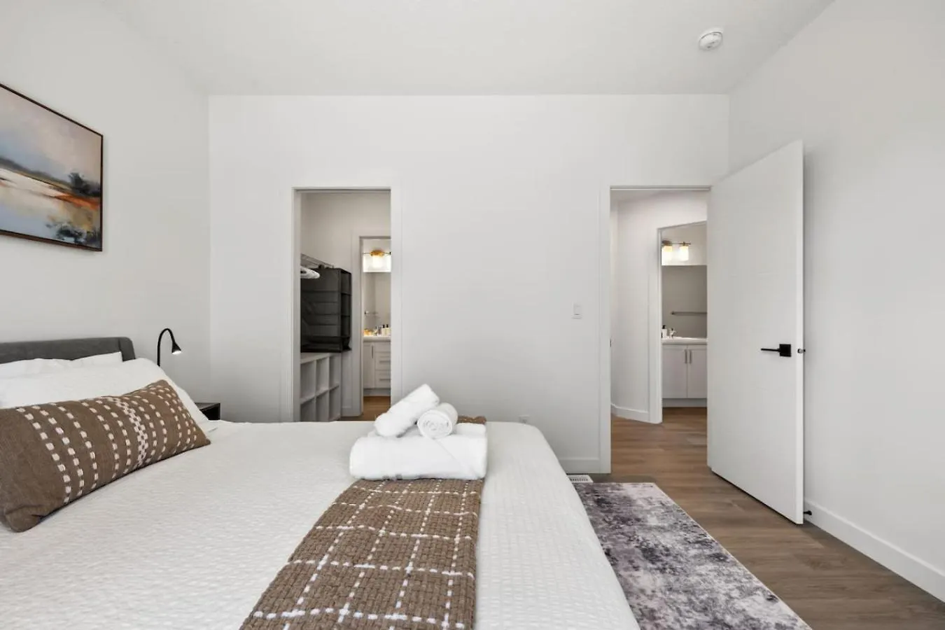 Σπίτι διακοπών Luxury Aspen 2Br Home With Double Garage Car Parking Κάλγκαρι