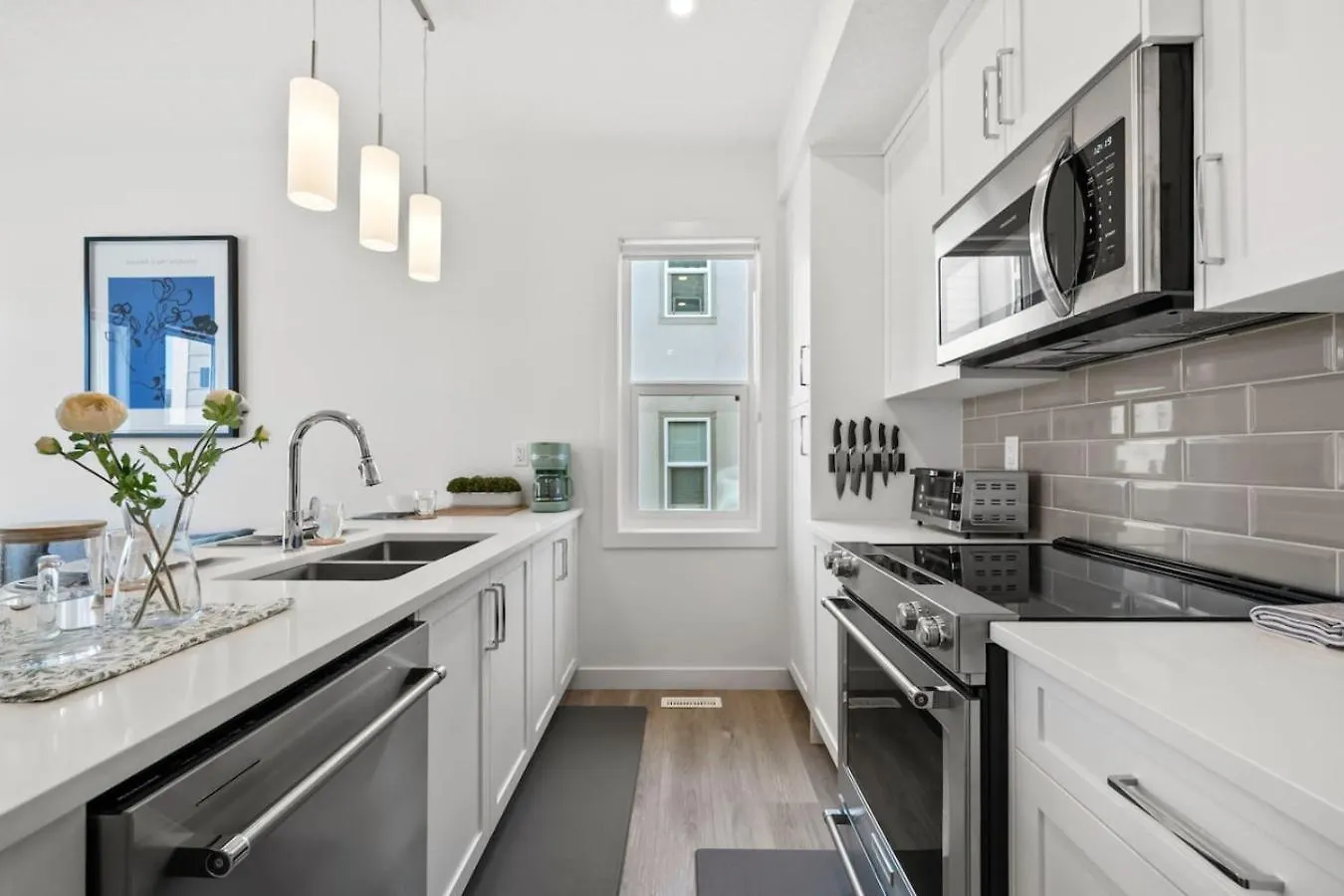 Luxury Aspen 2Br Home With Double Garage Car Parking Κάλγκαρι
